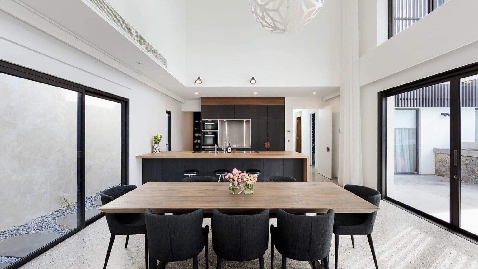 Port Melbourne Esplanade new build - kitchen and dining area