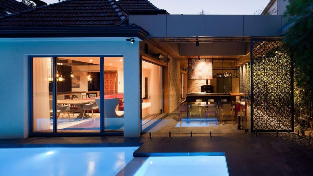 Outdoor area trends, pizza oven