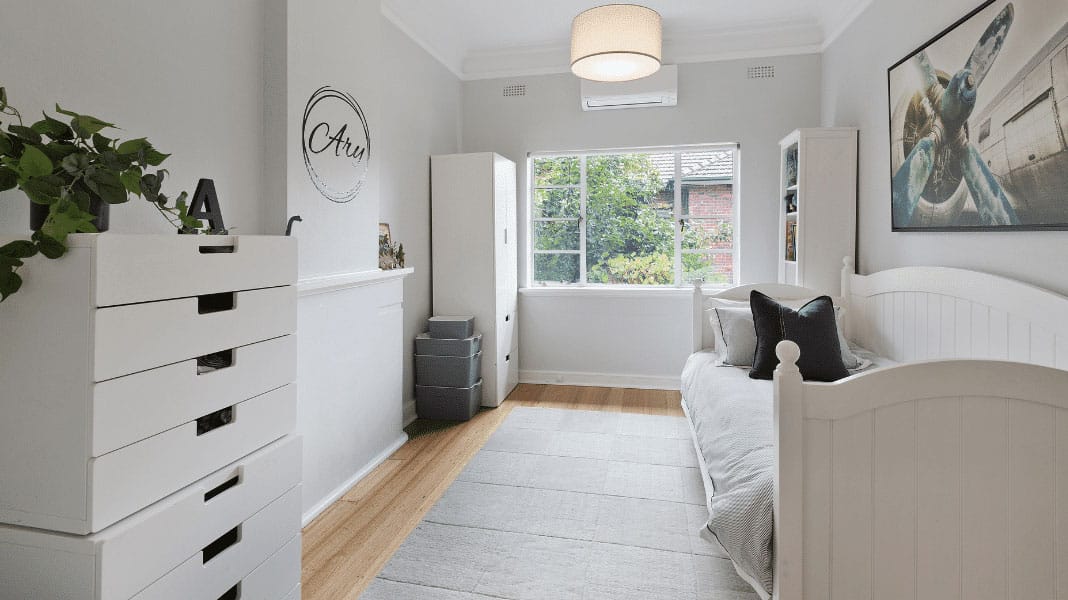 Hawthorn-East-project-bedroom-(1)